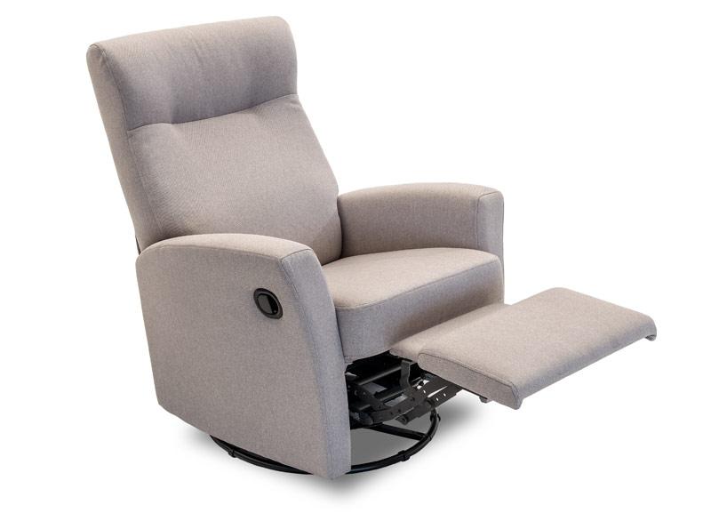 Kick recliner